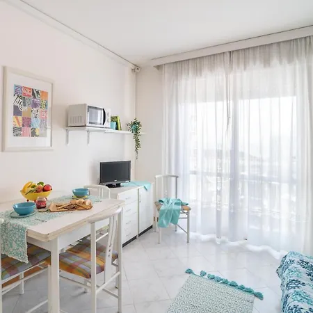 Residenza Puerto Do Sol * 利尼亚诺萨比亚多罗