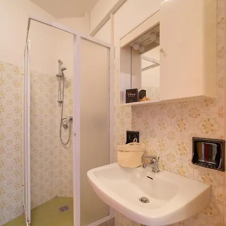 Residenza Puerto Do Sol شقة لينانو سابيادورو